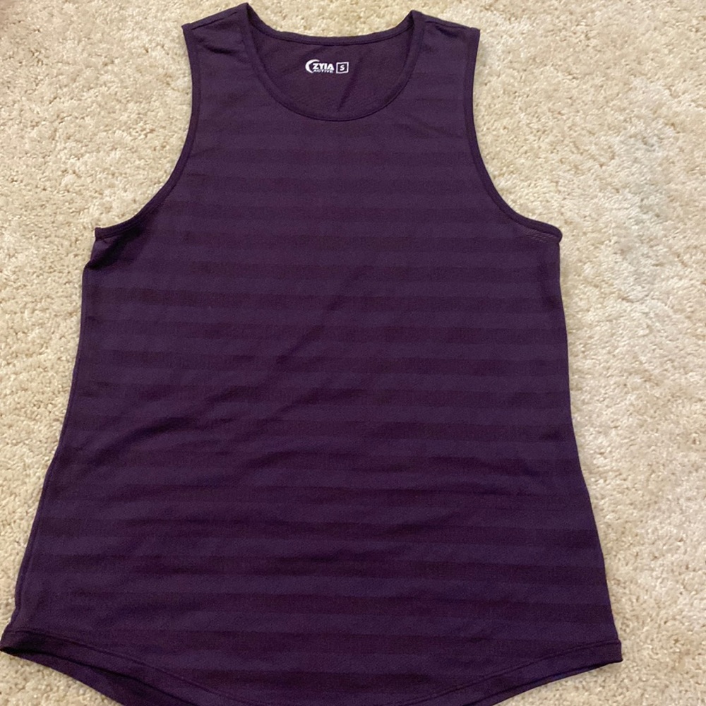 Zyia- Plum Cubana muscle tank - small